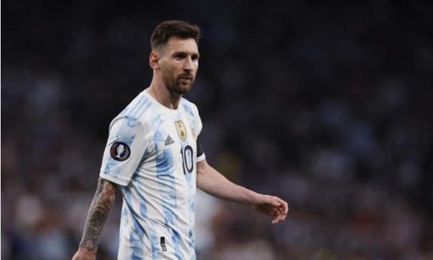 湖北开通首趟货运高铁：4.5小时直达广州